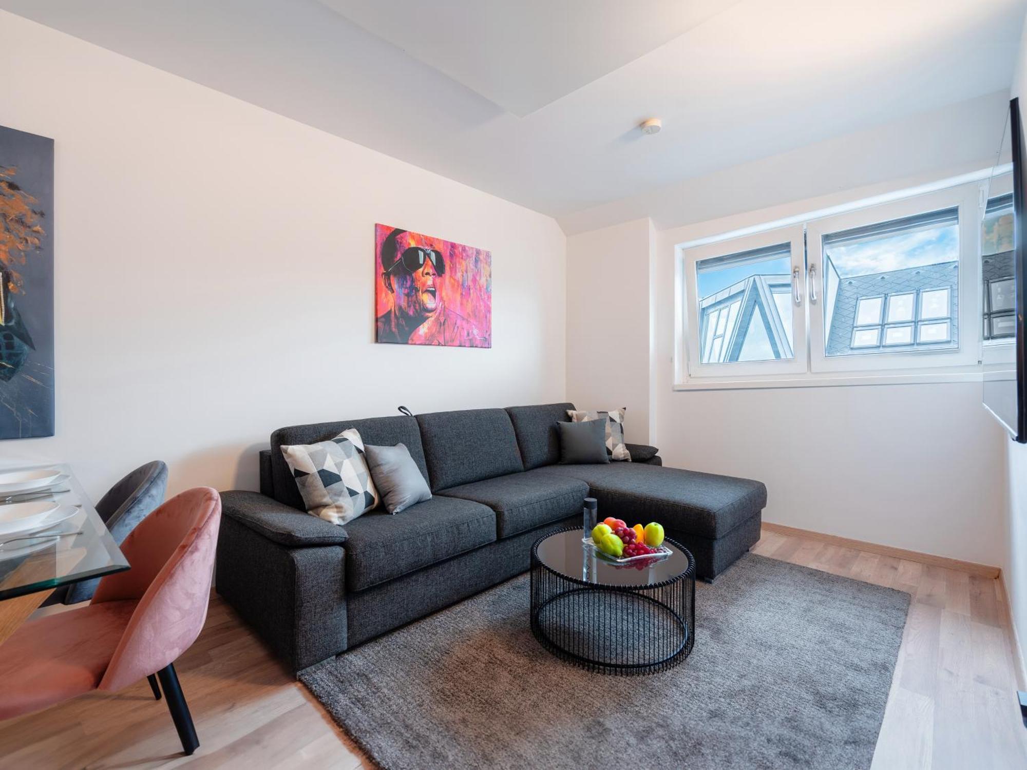 Sky9 Apartments Stadthalle Vienne Extérieur photo