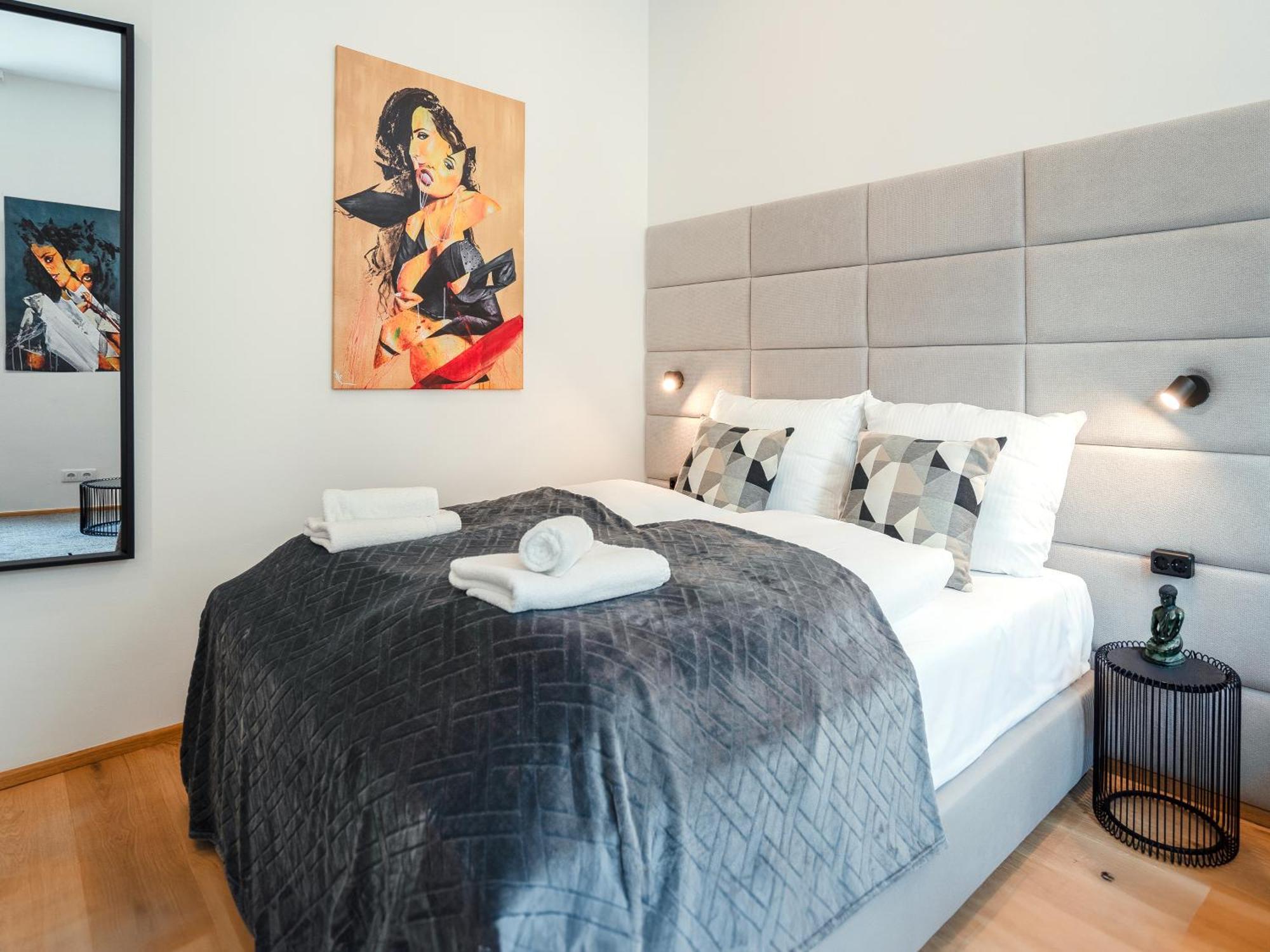Sky9 Apartments Stadthalle Vienne Extérieur photo